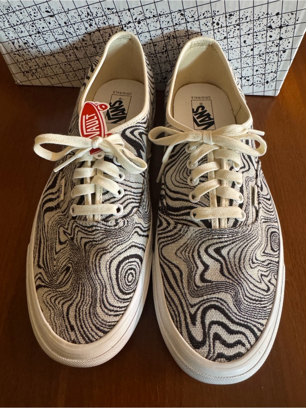 OG Authentic Marshmallow Jacquard Marble Vans